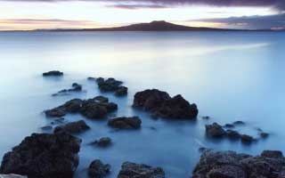 爱游戏官网｜爱游戏APP这次数据更新，和那条风险提示忽然断了一截撞在一起，太巧了…