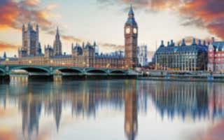 中场我盯着爱游戏体育盯着那组大小球数，我突然懂了为什么有人只看体育彩票！